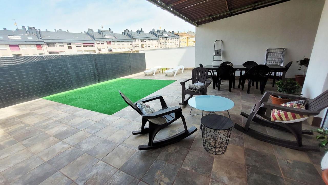 El Hogar De Todos Apartment Ourense Ngoại thất bức ảnh