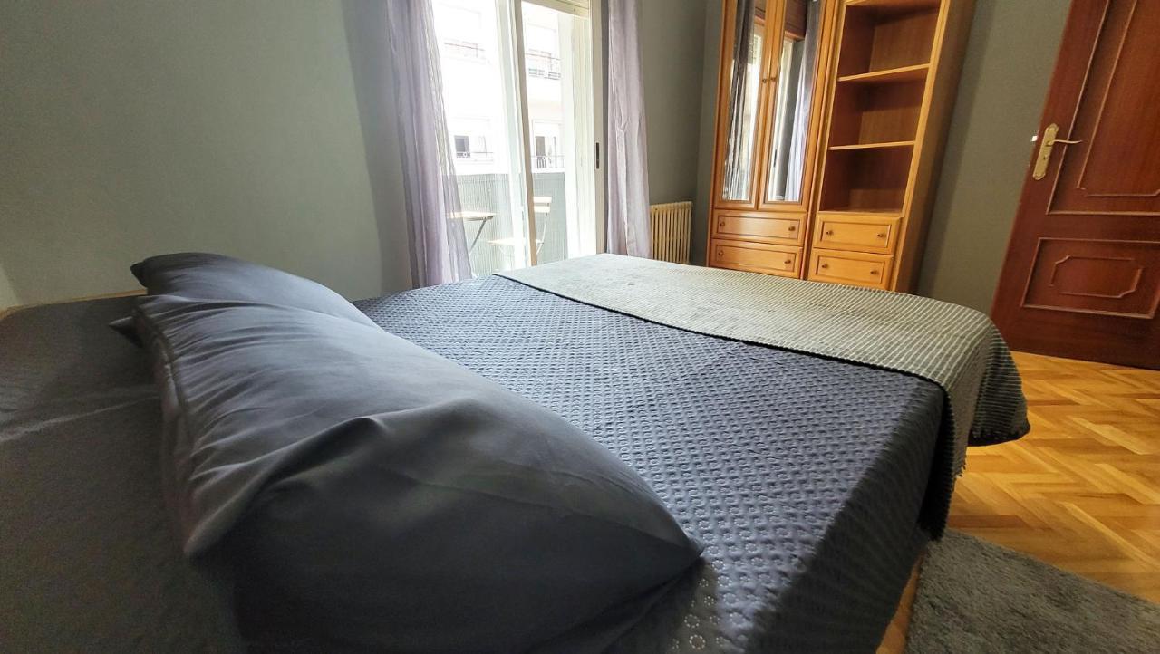 El Hogar De Todos Apartment Ourense Ngoại thất bức ảnh